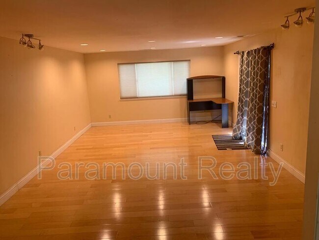Foto del edificio - 48015 Purpleleaf St