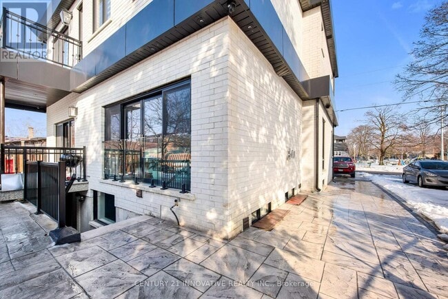 Building Photo - 7160 Justine Dr Ave