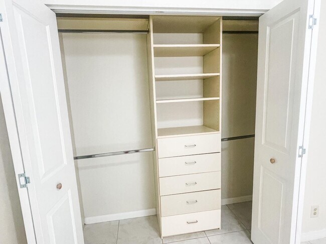 Foto del edificio - 10295 Boynton Place Cir