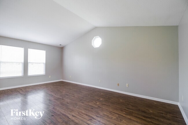 Foto del edificio - 17 Shady Creek Ln