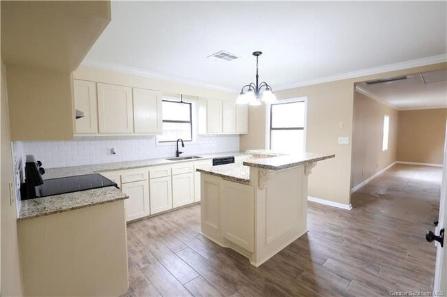 Building Photo - Cottage Home for Lease