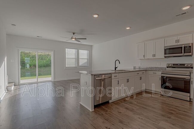 Building Photo - 1451 Darrowby Wy