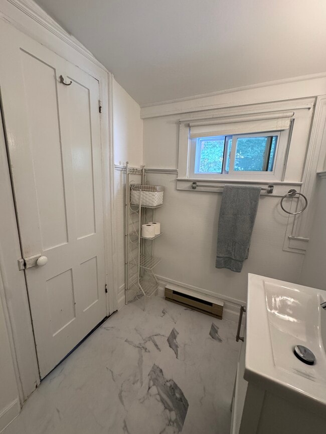 New Bathroom - 38 Broad St