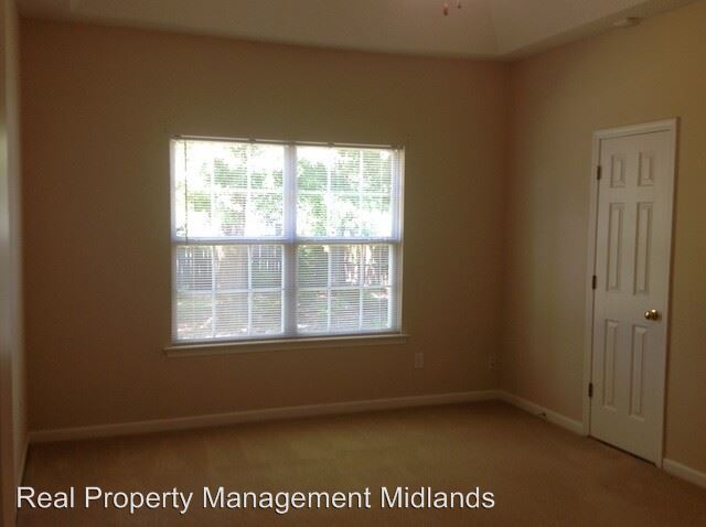 Building Photo - 106 Myers Creek Dr