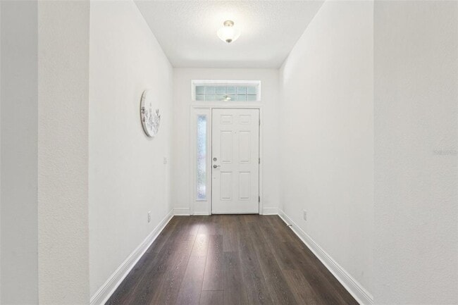 Foto del edificio - 1741 Cherry Walk Rd
