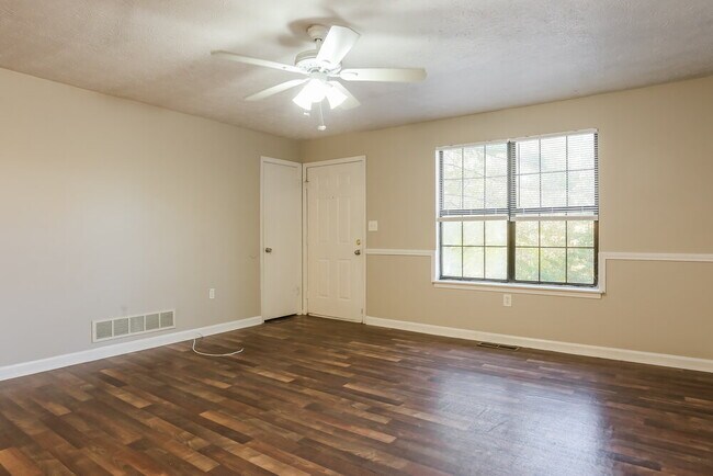 Foto del edificio - 4107 Rocky Face Dr