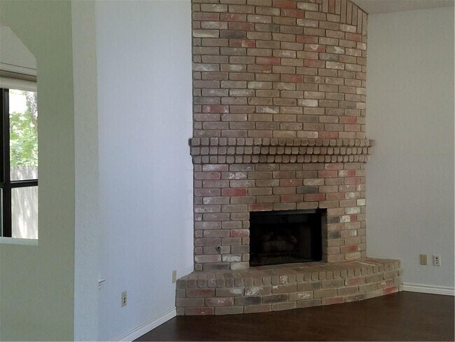 Foto del edificio - 4809 Misty Brook Cove