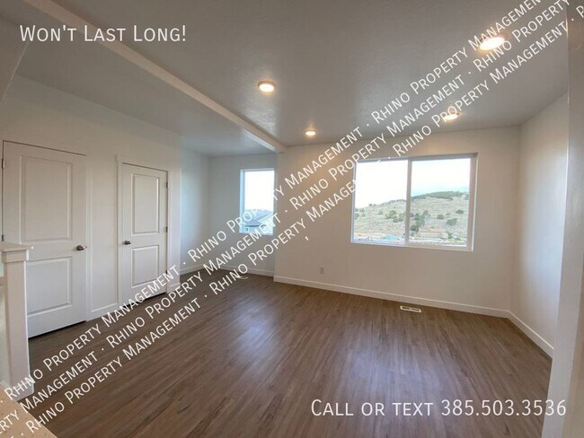 Foto del edificio - 3 Bedroom/2.5 Bathroom Townhome in Eagle M...