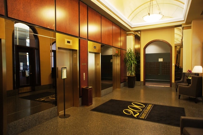 Building Photo - 200 N Dearborn St