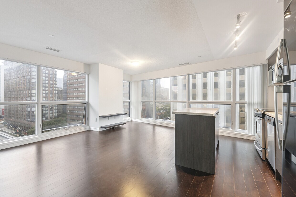 Photo principale - 386 Yonge St