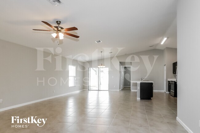 Foto del edificio - 3959 SW Halcomb St