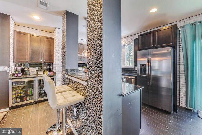 Building Photo - 4831 Forest Pines Dr