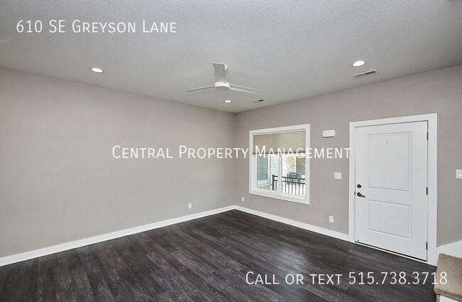 Building Photo - 610 SE Greyson Ln