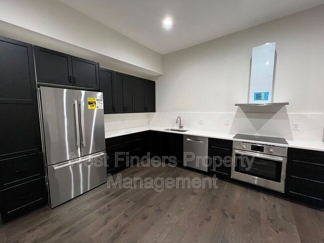 Foto del edificio - 1541 Riverside Ave