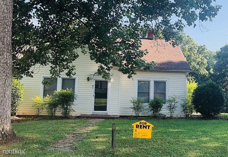 Primary Photo - 2 br, 1 bath House - 211 Park Drive