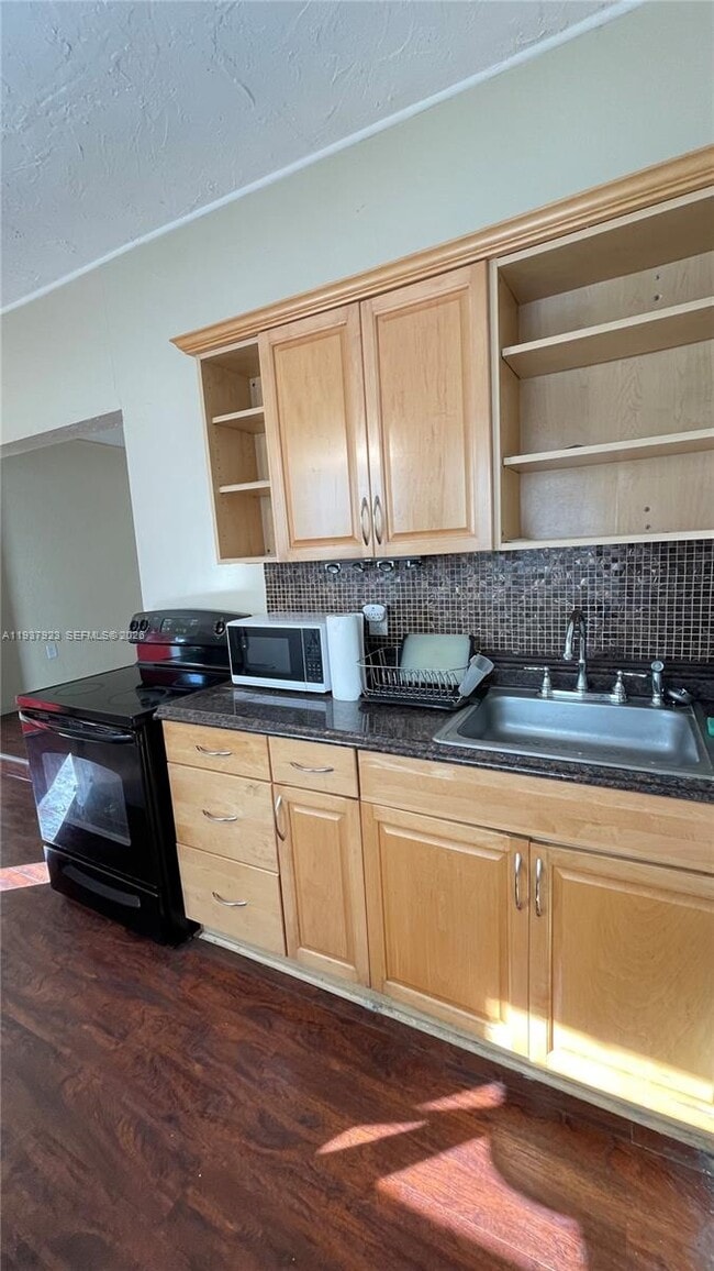 Foto del edificio - 1857 Buchanan St