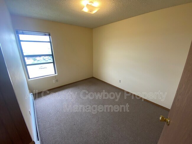 Building Photo - 3338 Joanna Brunner St