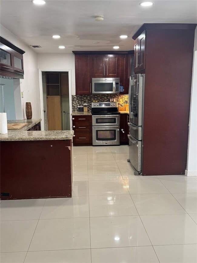 Photo - 7051 SW 11th St House