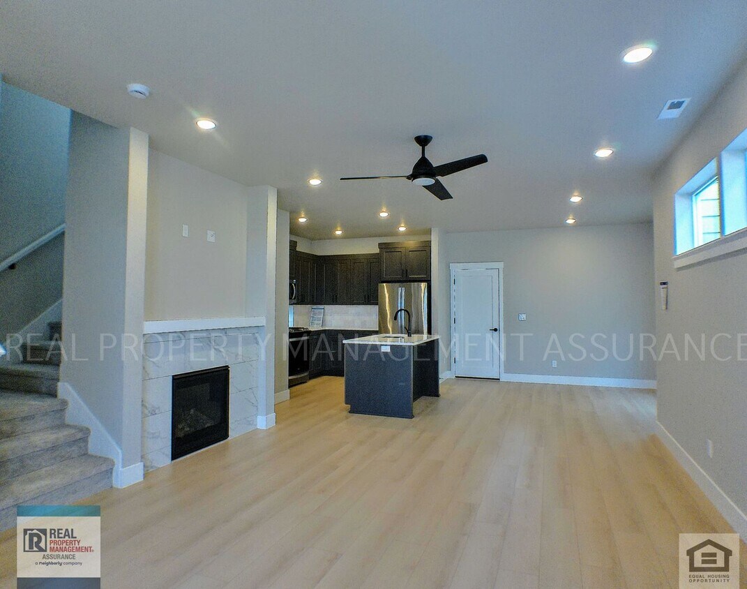 Primary Photo - Live in Luxury: Stunning 3-Bed, 2.5-Bath H...