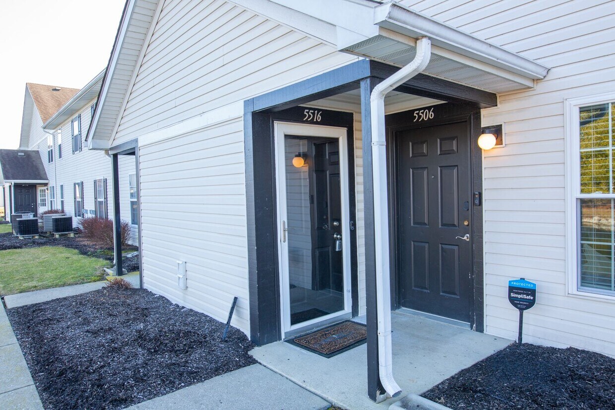 5516 Cedar Spgs, Columbus, OH 43228 Condo for Rent in Columbus, OH