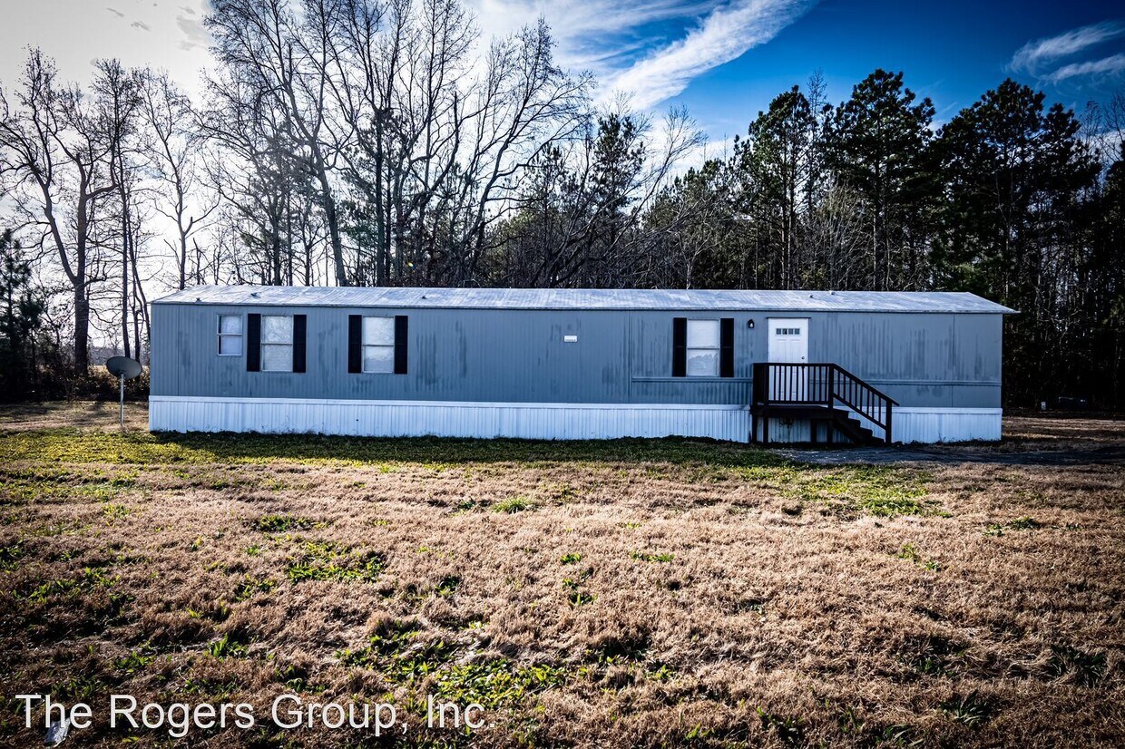2 br, 2 bath House 1975 Carey Chapel Rd House Rental in Henderson
