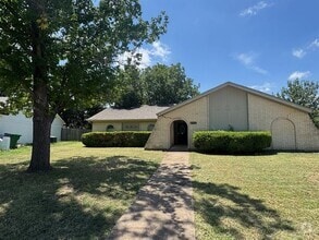 Building Photo - 4312 Aspen Way