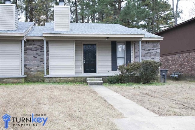 Building Photo - 310 Bellevue Cir