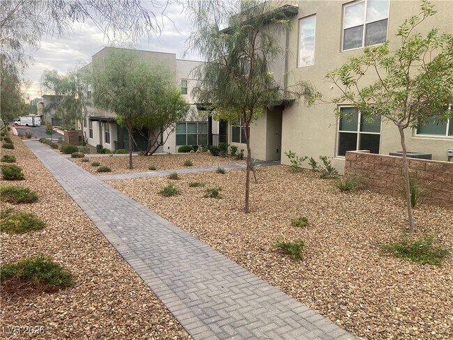 Foto del edificio - 1247 Rock Hls St