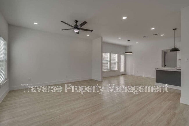 Foto del edificio - 3707 Penelope St