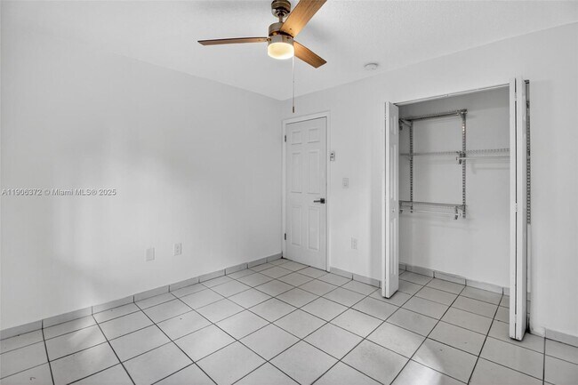 Building Photo - 1864 NW 28th St