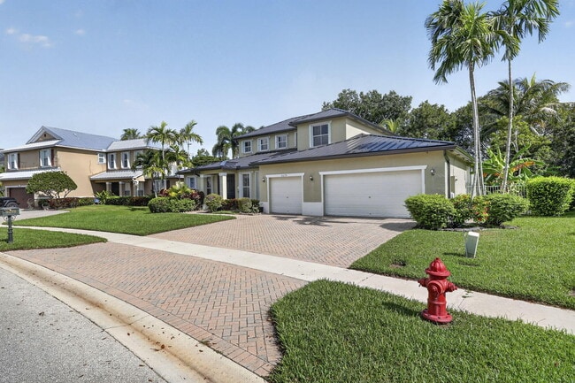 Building Photo - 9479 Sedgewood Dr