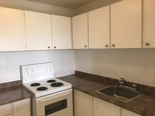 Building Photo - Ridgeview Apartments