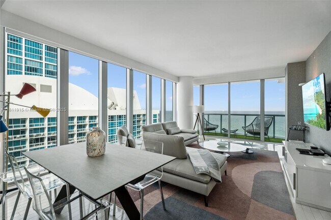 Foto del edificio - 6799 Collins Ave