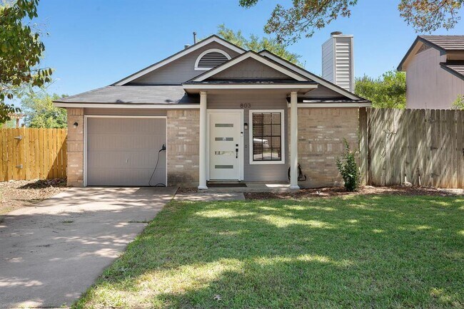 Building Photo - 803 Meadowcreek Dr