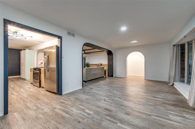 Foto del edificio - 8327 Coolgreene Dr
