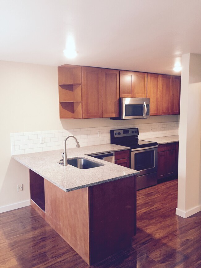 Foto del edificio - 7010 California Ave SW