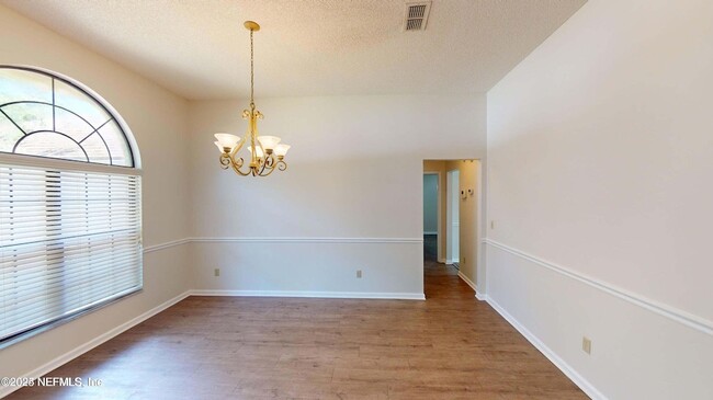 Foto del edificio - 3052 Marrano Dr