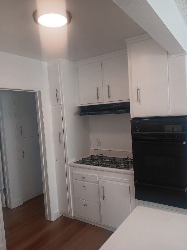 Foto del edificio - 9371 Cellini Ave