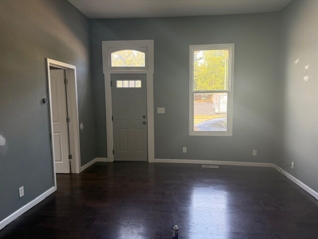 Sala de estar - 418 East Main Street