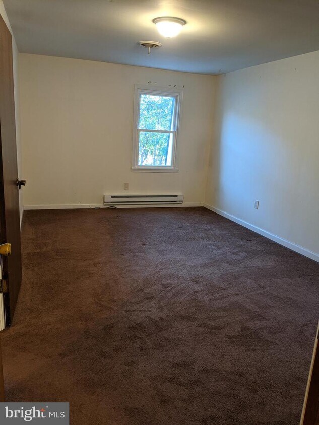 1009 N Bethlehem Pike Unit APT C, Spring House, PA 19002 Apartment