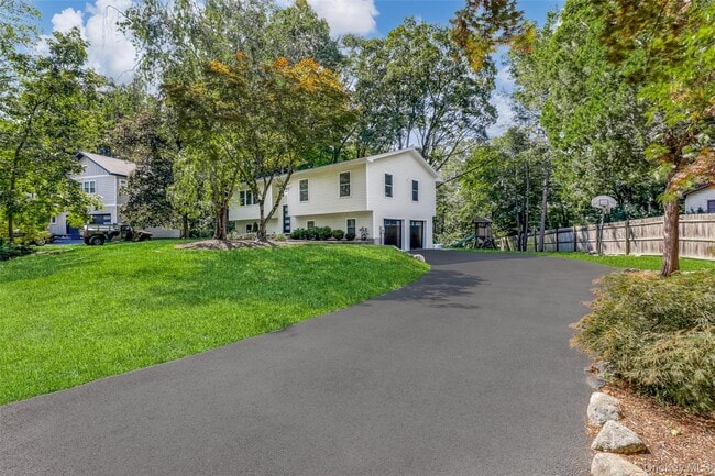 Building Photo - 41 Palisades Ct