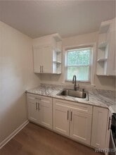 Building Photo - 3422 Raymond Dr