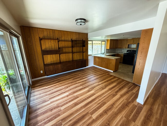 Foto del edificio - 7003 Batista St