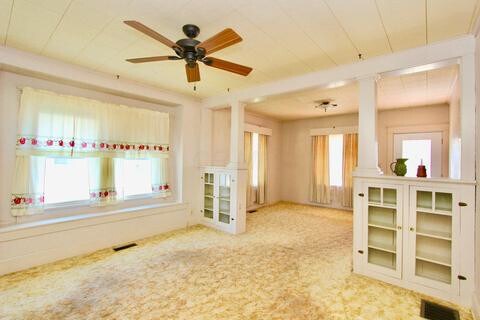 Building Photo - 824 Oak Grove