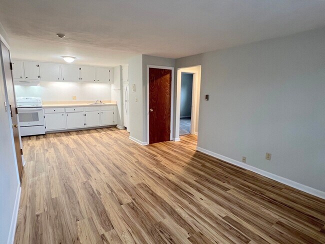 Foto del edificio - 17 Sinai Cir