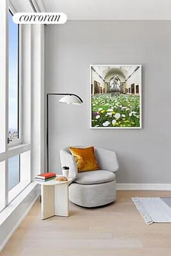 Foto del edificio - 555 W 38th St