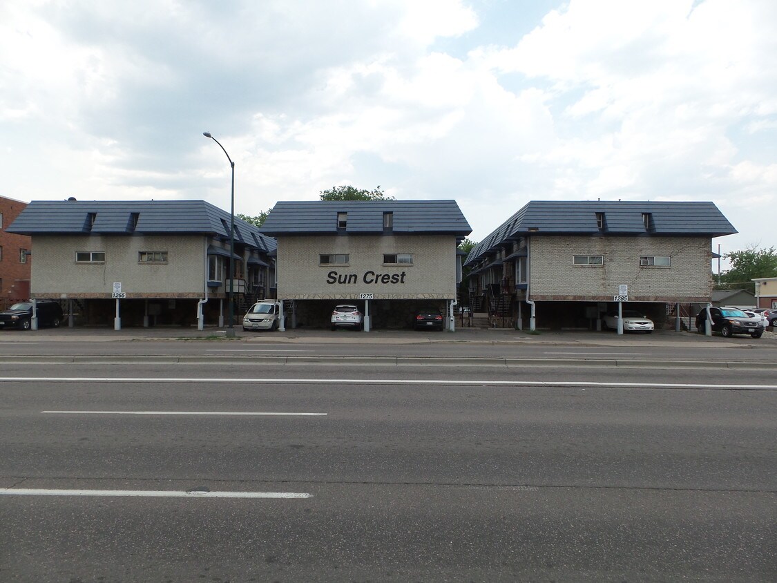 Primary Photo - 1285 Colorado Blvd