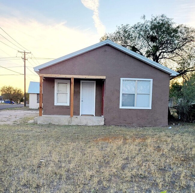 Foto del edificio - 2310 Runnels St