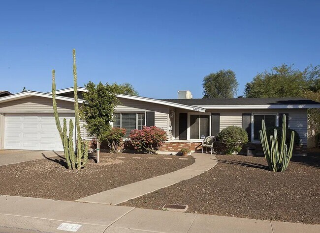 Foto del edificio - 1410 E Verlea Dr