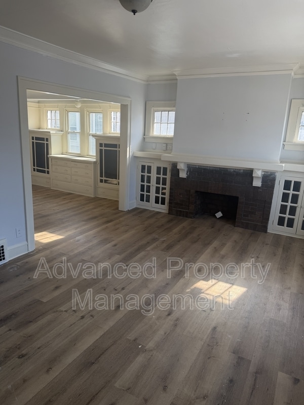 Foto del edificio - 2542 N 50th St